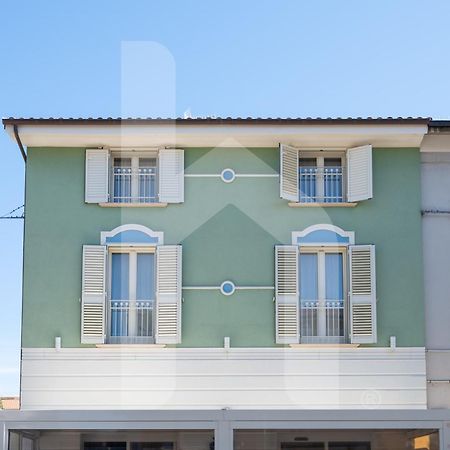 피네토 Homiday - Residenza D'Annunzio 아파트 외부 사진